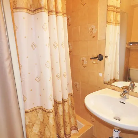 Le Chateau Durieux 4 - Proche Tous Commerces, Fonctionnel ! Mae-7484